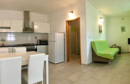 Jelsa Apartment | Cozy One Bedroom Apartment Steps from Beach in Hvar