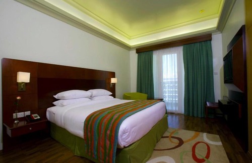 Al Barsha 1 Apartment | Elegant One Bedroom Apartment Near Mashreq Metro Station