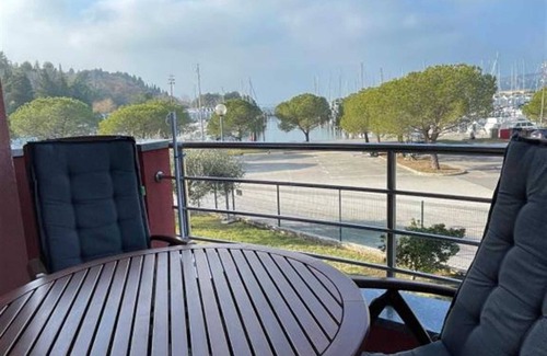 Piran Apartment | Elegant One Bedroom Apartment with Balcony & Ocean View