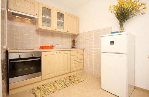 Kuciste Apartment | Beautiful One Bedroom Apartment with Sea View in Kučište