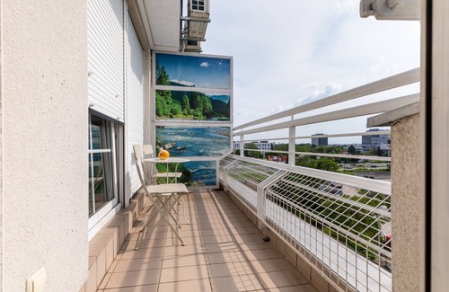 Zagreb Apartment | Cozy One Bedroom Apartment with Balcony in Zagreb