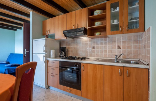 Bozava Apartment | Oceanview Apartment with Terrace in Božava, Dugi Otok