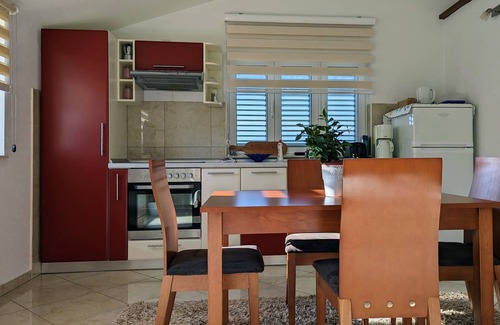 Susica Apartment | Charming One Bedroom Apartment with Terrace & Ocean View