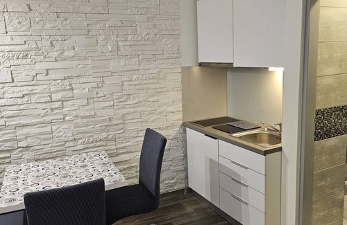 Cove Rogacic Apartment | One bedroom apartment with balcony Vis (A-19923-a)