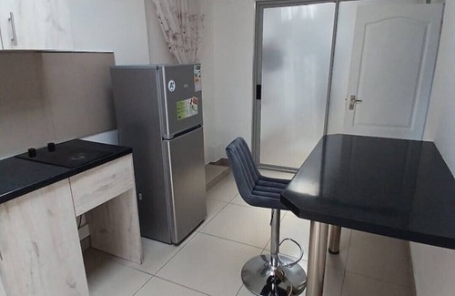 Trawal Apartment | Cozy One Bedroom Apartment with Spa and Hot Tub Access