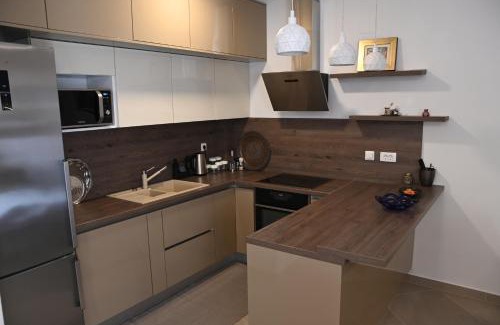 Stikovica Apartment | Cozy One Bedroom Apartment Zefir by Štikovica Beach
