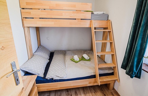 Podcetrtek Apartment | One bedroom app in Pony Ranch - Saisy
