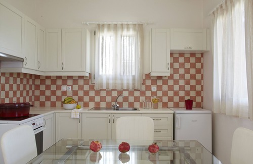 Agios Prokopios Hotel | Seaside Retreat: One-Bedroom Apartment with Breakfast
