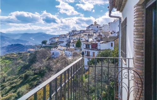 Benalauria House | Cozy Home in Benalauría with Kitchenette & Pet-Friendly