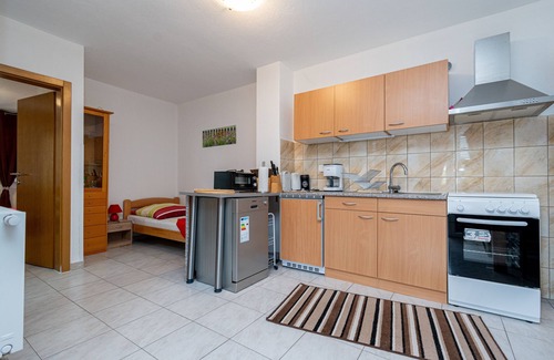 Sibuljina Apartment | Oceanfront One Bedroom Apartment with Terrace in Tribanj