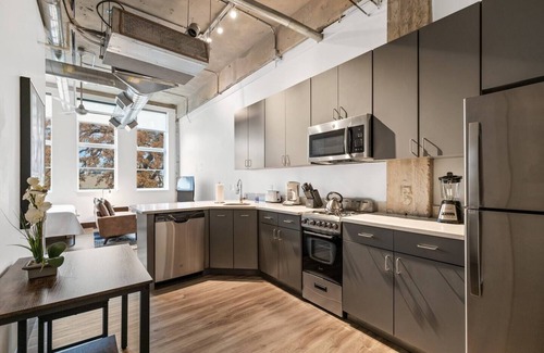Cedars Apartment | Charming One Bedroom Loft in the Desirable Cedars District