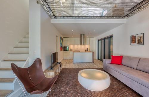 Cul de Sac Apartment | Stylish One Bedroom Loft at Marina Anse Marcel