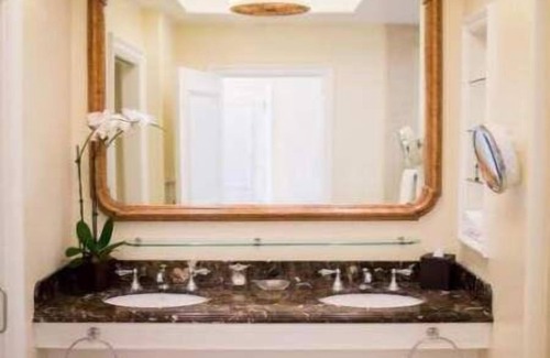 Aviara Villa | Cozy One Bedroom Residence with King Bed & Pet Friendly