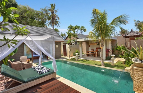 By Pass Ngurah Rai Villa | Private Pool Villa Just Minutes from the Beach Retreat