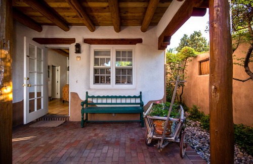 Downtown Santa Fe House | Charming One Bedroom with Sunset Views & Downtown Access