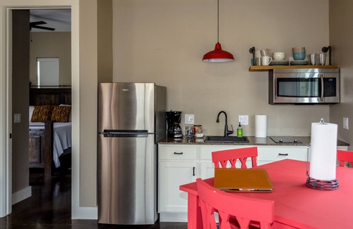 Dripping Springs House | Exceptional One Bedroom Retreat with Views and Cozy Fireplace