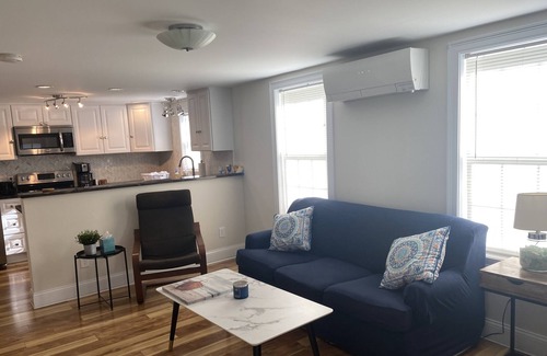 Misquamicut House | Steps from Misquamicut Fire District Beach with Ocean View