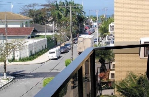 Jardim Vitoria Apartment | Cozy Suites Steps from Guarujá Cove Beach - 9.8 Rated!