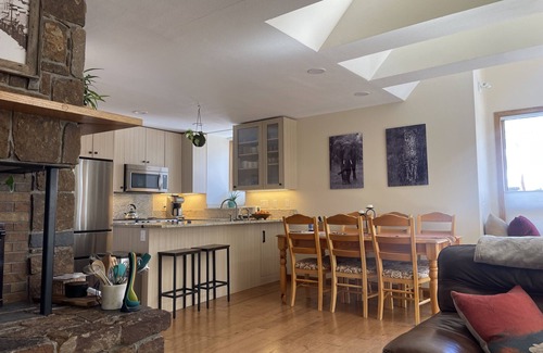 Telluride Condo | Prime Location: Steps from the Gondola with Scenic Views