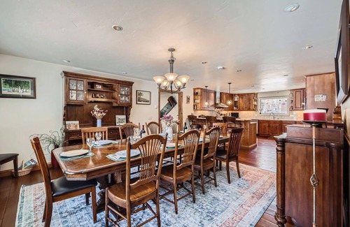 Frisco House | Inviting 7 BR Retreat Steps from Town with Hot Tub & Pool Table