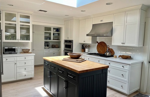 Western Malibu House | Steps from the Beach - Zuma Chic with Oceanfront Views