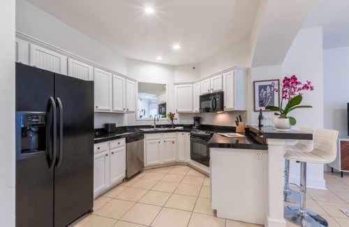Gulf Shores Condo | Discover One Club Gulf Shores: Family-Friendly Getaway