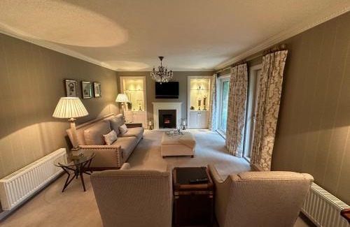 Gleneagles Apartment | Discover One Dunbar Court in Gleneagles Village - 4 Stars, Family-Friendly