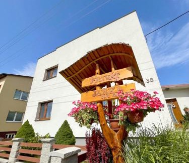 Maly Slavkov House | Discover Comfort One Floor Under High Tatras with Breakfast