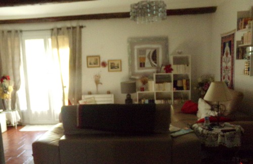 Peyrolles-en-Provence House | One hour from the Alps, the blue coast, the Luberon, nearby aquatic center.