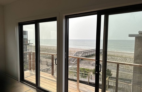 Ocean Bay Park House | Beachside Retreat: New 4-Bedroom Home in Ocean Bay Park