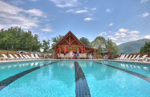 Wears Valley Cabin | One In A Million: 4-Star Family-Friendly Getaway