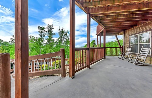 Wears Valley Cabin | One In A Million: 4-Star Family-Friendly Getaway