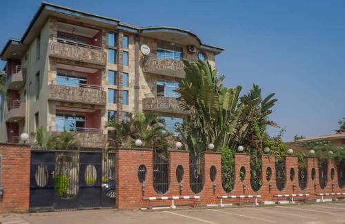 Lubumbashi House | One Large Room with Free Breakfast