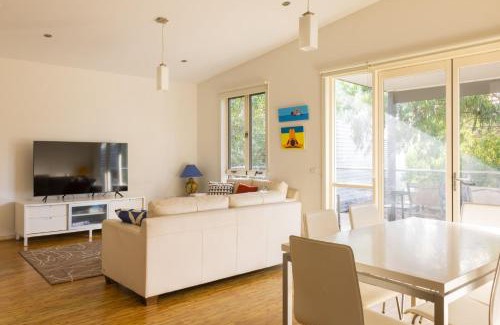 Inverloch House | Relax at One Level, Broadbeach Inverloch with Ocean Views