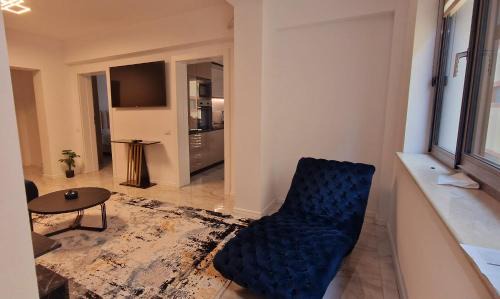 Craiova Apartment | ONE LMC LUXURY Apartments Private Parking,EV 16kwh