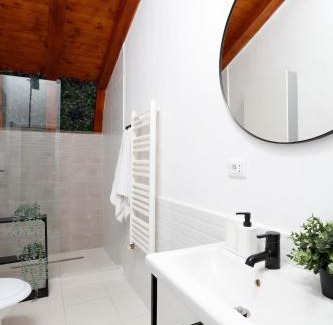Bucharest City-Centre Apartment | Discover One Love Central Cottage: 4-Star Guest Favorite