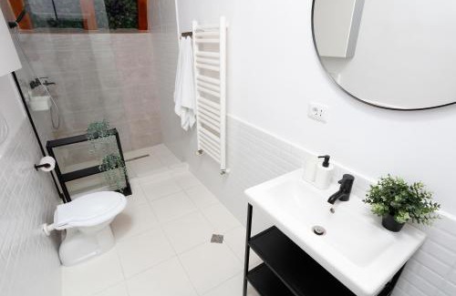 Bucharest City-Centre Apartment | Discover One Love Central Cottage: 4-Star Guest Favorite