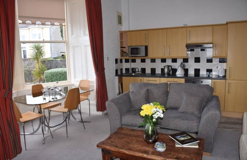 Rothesay Apartment | Oceanfront Comfort at One Marine Place - 4-Star Retreat