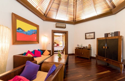 Ngapali Hotel | Explore One Myanmar Resort Ngapali: Family-Friendly Escape