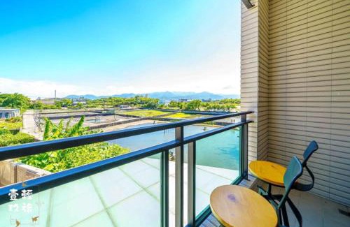 Wujie House | Beachfront Bliss at One Nine Light Brigade: Pet Friendly Stay