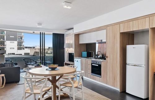 Newstead Apartment | Discover One Oak: Unique 1-Bedroom with European Pool