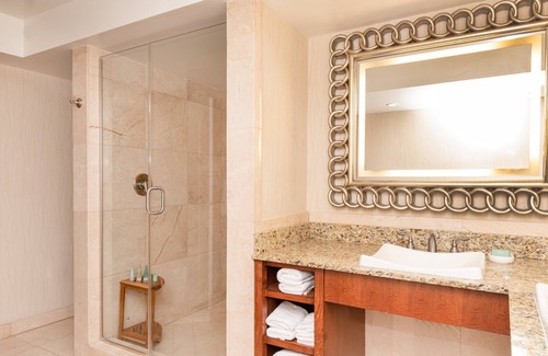 Atlantic Beach Hotel | Discover One Ocean Resort and Spa: Beachfront Bliss Awaits