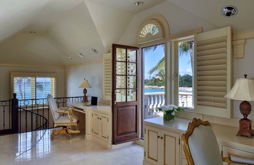 Les Terres Basses Villa | Unique 10-Bedroom Villa with Private Pool and Ocean Views