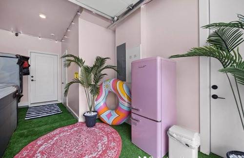 Chattanooga House | Exclusive Barbie Themed Condo in Vibrant Chattanooga