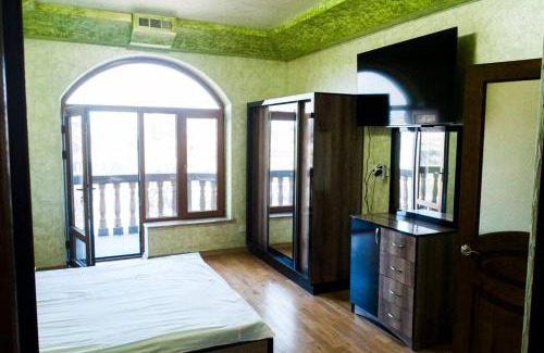 Arabkir Villa | Unique Home with Breathtaking Views & Pet-Friendly Amenities