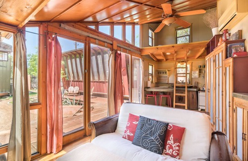 Spicewood Bed & Breakfast | Eco-Cabin Retreat by the Lake: Kayaks, Yoga & More!