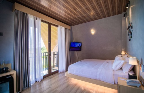 Bintan Hotel | Experience the Unique Trikora Beach Resort with Pool & Spa