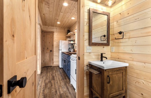 Polebridge Cabin | Exclusive Glacier National Park Views with Family-Friendly Amenities