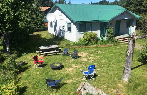 Homer Cabin | Family-Friendly Cabin #1 with Breathtaking Views in Homer