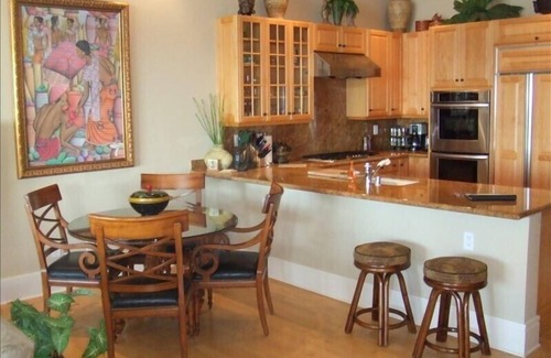 Lanai City House | Exclusive Oceanview Home on Lanai - Guest Rated 10/10